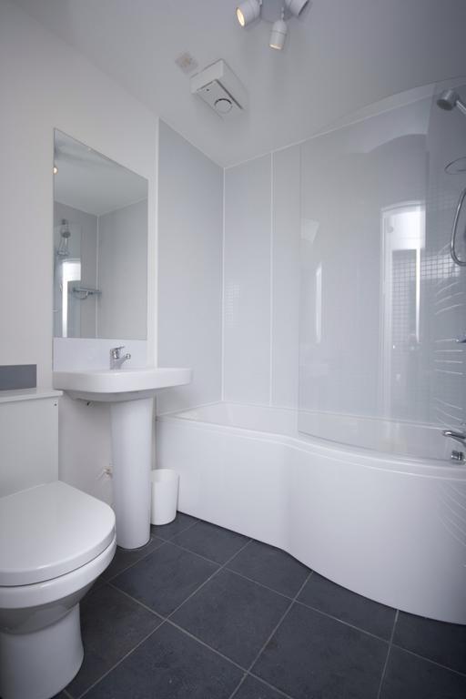 Aberdeen Serviced Apartments: Charlotte street Kamer foto